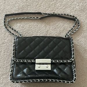 Michael Kors collection Patent leather bag gorgeous chain detail